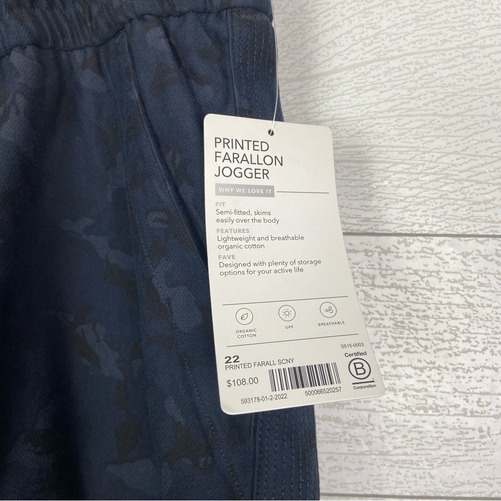 NWT ATHLETA Farallon Jogger Pants Navy Blue Camo 22 Plus New - Picture 10 of 10